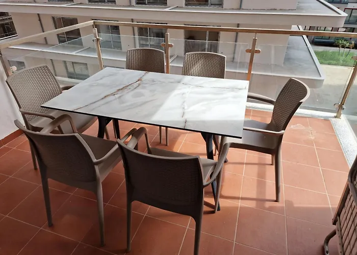 Aurora Kune 公寓 *